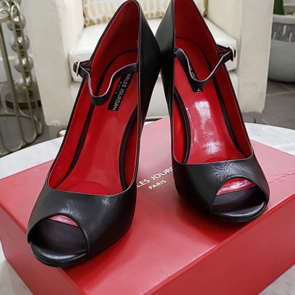 Charles Jourdan Paris-Black heels